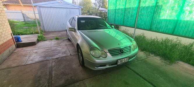 Mercedes Benz C-Class Coupe 2002 junk car removal In great condition, new tyres, excellent body, just issue is camshaft adjuster other car is good.