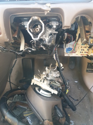 Toyota Camry Sedan 1999 used car part search Steering wheel with indicator and wiper controls the shaft the steering wheel joins to down to the floor and all metal bracke
