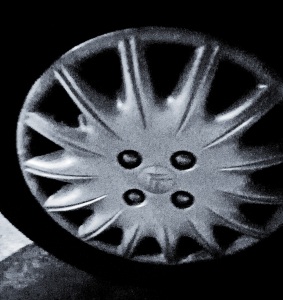 Citroen C5 2002 Wagon 2002 used car part search I have had my left reR wheel cover/hub cap stolen and whilst my car is old this makes it look really terrible so hoping someo