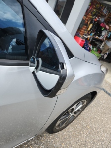 Hyundai i30 Coupe 2015 used car part search Right mirror