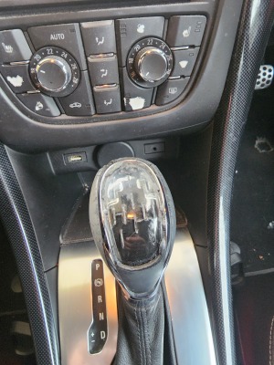 Holden Cascada  Sedan 2015 used car part search Heater control panel, gear stick knob