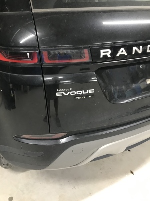 Land Rover Range Rover Evoque SUV 2020 used car part search Hi there,
I'm looking for a front bumper, bonnet, drivers side front wheel guard panel and two headlights. It's for a Range R