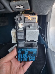 Mitsubishi Mirage Sedan 1997 used car part search Fuse box from under dash
Main wiring harness
Front right tyre cover