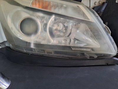 Izuzu mux 4x4  Wagon 2015 used car part search Left hand head light