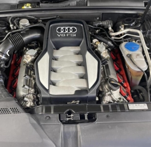 Audi S5 v.2 v8 Sedan 2008 used car part search whole engine