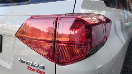 Suzuki Vitara Wagon 2022 used car part search Rear drivers side tail light. I have attached a photo of my damaged one. Thanks